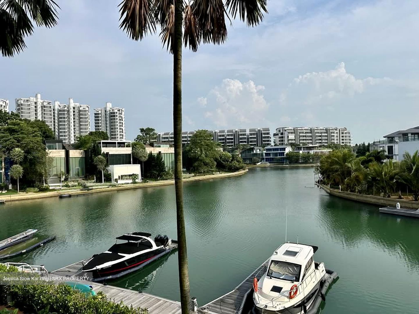 Turquoise (D4), Condominium #569766981